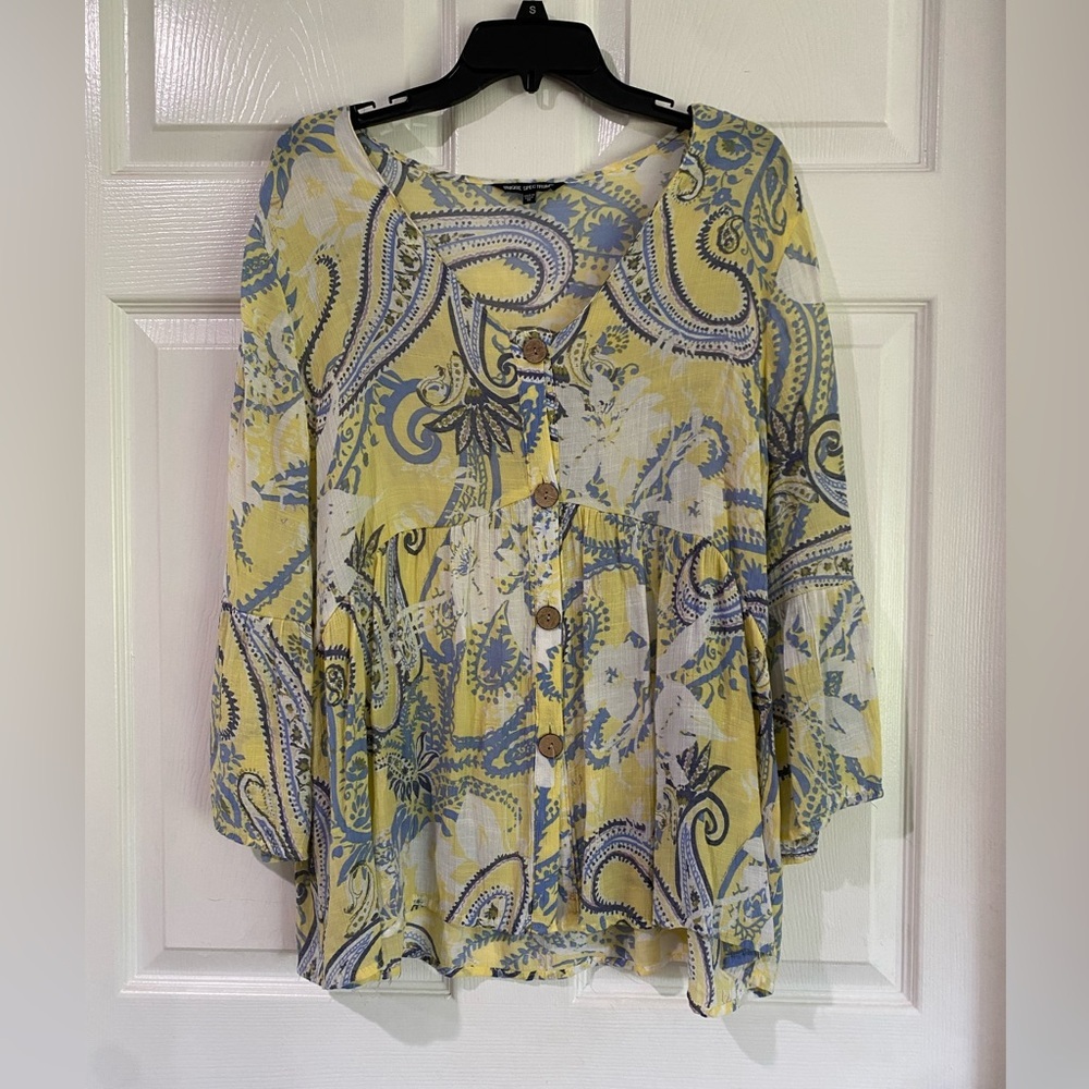 Unique Spectrum Blouse Women 1X Yellow Blue Paisley Button Front Babydoll Top